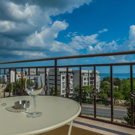 Private Apartment In Cypress Complex 15 Varna Exteriér fotografie